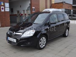 Azul Usado 2009 Opel Zafira Essentia Monovolumen | 7900 €