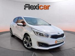 Blanco Usado 2017 Kia Ceed GT Berlina | 12.290 € (Precio justo)