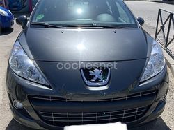 Gris / plata Usado 2012 Peugeot 207 Active Familiar | 6200 € (Un poco caro)