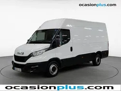 Blanco Usado 2022 Iveco Daily Berlina | 21.273 € (Buen precio)