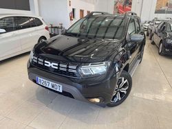 Negro Usado 2023 Dacia Duster Journey SUV | 20.499 € (Precio justo)