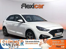 Blanco Usado 2021 Hyundai i30 Berlina | 16.790 € (Precio justo)