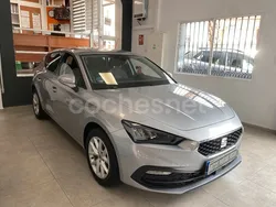 Gris Usado 2024 Seat Leon Style Utilitario | 21.990 € (Precio justo)