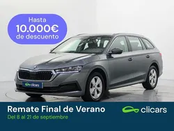 Blanco Usado 2022 Skoda Octavia Ambition Familiar | 17.990 € (Precio justo)