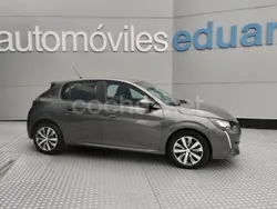 Gris / plata Usado 2020 Peugeot 208 Active Utilitario | 11.800 € (Un poco caro)
