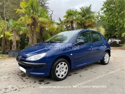 Azul Usado 2004 Peugeot 206 Berlina | 3000 € (Precio justo)