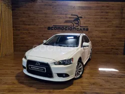 Blanco Usado 2011 Mitsubishi Lancer Sportback Instyle Berlina | 5790 €