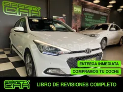 Blanco Usado 2016 Hyundai i20 Berlina | 11.500 € (Caro)