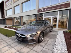 Gris / plata Usado 2019 Mercedes A200 Berlina | 23.990 € (Precio justo)