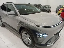 Gris / plata Nuevo 2024 Hyundai Kona SUV | 30.900 € (Caro)