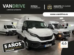 Blanco Usado 2025 Iveco Daily Berlina | 33.900 €