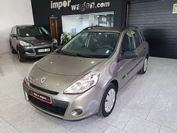 Gris Usado 2012 Renault Clio GrandTour Familiar | 5900 € (Precio justo)
