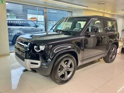 Santorini black Usado 2024 Land Rover Defender S SUV | 84.900 € (Precio justo)