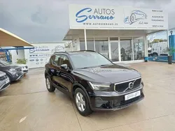 Negro Usado 2022 Volvo XC40 SUV | 26.950 € (Precio justo)
