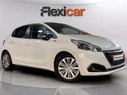 Gris Usado 2019 Peugeot 208 Signature Sky Utilitario | 9690 € (Precio justo)