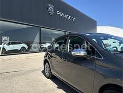 Gris / plata Usado 2016 Peugeot 208 Access Utilitario | 6499 € (Buen precio)