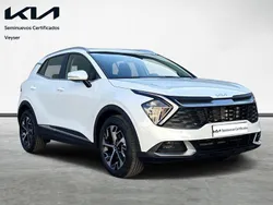 Blanco Usado 2024 Kia Sportage SUV | 27.900 € (Precio justo)