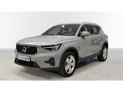 Gris Usado 2024 Volvo XC40 Core SUV | 36.900 € (Precio justo)