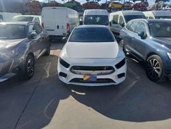 Blanco Usado 2019 Mercedes A35 AMG AMG Utilitario | 24.500 €