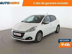 Blanco Usado 2016 Peugeot 208 Style Utilitario | 7499 € (Buen precio)