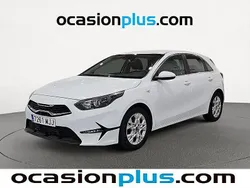 Blanco Usado 2023 Kia Ceed Utilitario | 15.864 € (Buen precio)