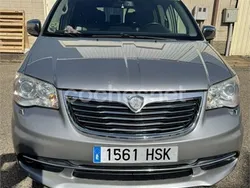 Gris / plata Usado 2013 Lancia Voyager Platinum Monovolumen | 11.400 € (Buen precio)