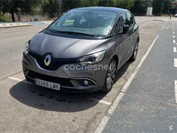 Gris / plata Usado 2020 Renault Scénic IV LIMITED Monovolumen | 18.800 € (Precio justo)