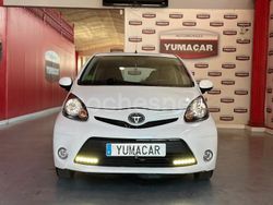 Blanco Usado 2012 Toyota Aygo City Utilitario | 6990 € (Precio justo)