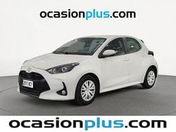 Blanco Usado 2023 Toyota Yaris Active Utilitario | 14.082 € (Precio justo)