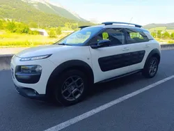 Blanco Usado 2015 Citroën C4 Cactus Feel Utilitario | 5990 € (Precio justo)