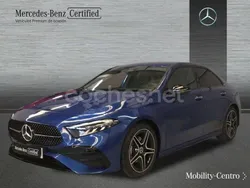 Azul Nuevo 2024 Mercedes A200 Berlina | 37.900 € (Un poco caro)