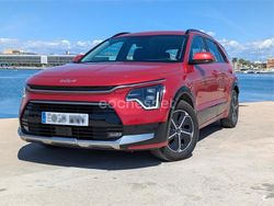 Granate Usado 2024 Kia Niro SUV | 24.000 € (Precio justo)