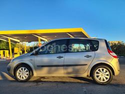 Gris / plata Usado 2006 Renault Scénic II Dynamique Monovolumen | 2990 € (Buen precio)