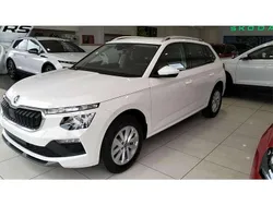 Nuevo 2025 Skoda Kamiq Selection SUV | 21.296 € (Buen precio)