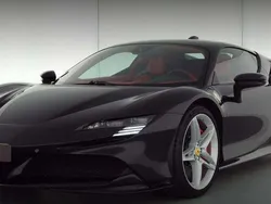 Negro Usado 2022 Ferrari SF90 Coupe | 391.900 €