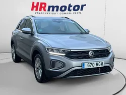 Gris Usado 2023 VW T-Roc Life SUV | 23.750 € (Precio justo)