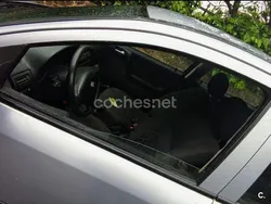 Gris / plata Usado 2002 Opel Astra Club Berlina | 1300 € (Precio justo)