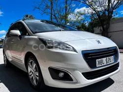 Blanco Usado 2015 Peugeot 5008 Allure Monovolumen | 6495 € (Precio justo)