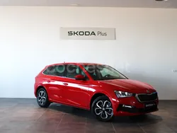 Rojo Usado 2023 Skoda Scala Ambition Utilitario | 19.990 € (Precio justo)