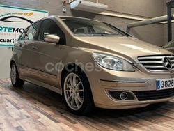 Amarillo Usado 2007 Mercedes B180 Monovolumen | 7499 € (Precio justo)
