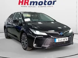 Usado 2024 Toyota Corolla Style Berlina | 25.490 € (Un poco caro)