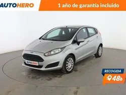 Plateado Usado 2015 Ford Fiesta Trend Utilitario | 7299 € (Precio justo)
