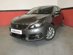 Gris Usado 2021 Peugeot 308 Allure Utilitario | 12.800 € (Precio justo)
