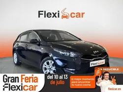 Amarillo Usado 2022 Kia Ceed Berlina | 14.490 € (Super precio)