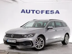Plateado Usado 2021 VW Passat GTE Familiar | 23.850 € (Un poco caro)