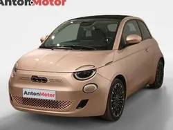 Usado 2020 Fiat 500e La Prima Utilitario | 19.900 €