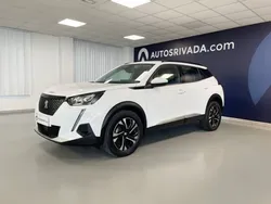 Blanco banquise (opaco) Usado 2021 Peugeot 2008 Allure SUV | 21.400 €