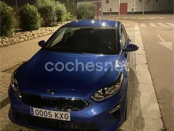 Azul Usado 2019 Kia Ceed Berlina | 12.000 € (Precio justo)