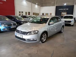 Gris / plata Usado 2011 VW Passat Highline Berlina | 7500 € (Precio justo)