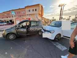 Verde Usado 2005 Renault Modus Dynamique Monovolumen | 1200 €